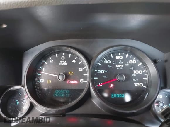 ✅ 2007 Chevrolet Silverado 1500 Work Truck • VIN: 1GCEC14C37E519953 • Lot: 43124498. Wystawiony na IAAI z przebiegiem 297 930 mil. Bezpłatny archiwum sprzedaży aukcyjnych z USA i szczegółowy raport historii pojazdu na DreamBid. Zdjęcie 7.