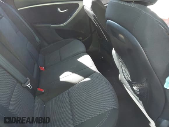 ✅ 2013 Hyundai Elantra • VIN: KMHD35LEXDU021381 • Lot: 43511559. Listed on IAAI with 137,729 mi. Free auction sales archive from the USA and detailed vehicle history report at DreamBid. Image 8.