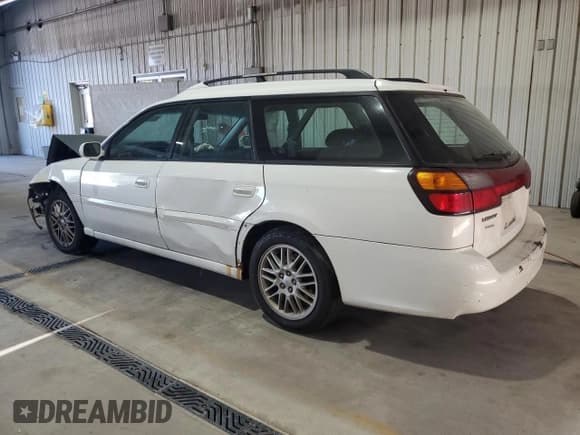✅ 2004 Subaru Legacy L • VIN: 4S3BH625247303954 • Lot: 85178815. Listed on Copart with 303,176 mi. Free auction sales archive from the USA and detailed vehicle history report at DreamBid. Image 2.