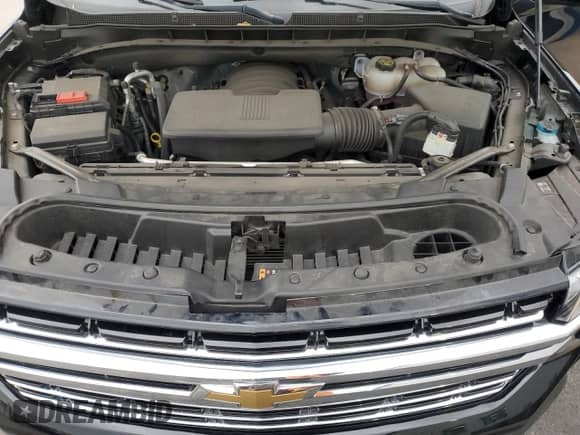 2024 Chevrolet Suburban LT z VIN 1GNSKCKD4RR116483, wystawiony jako Copart lot #91834185 z przebiegiem 59 712 mil mil oraz Szkoda całkowita • Salvage title. Historia ofert i sprzedaży dostępna na DreamBid. Obrazek 12.