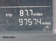 ✅ 2013 Volkswagen Passat Wolfsburg Edition • VIN: 1VWAH7A30DC088810 • Лот: 41807791. Опубликован ранее на IAAI с пробегом 97 574 миль. Бесплатный доступ к архиву аукционных продаж из США и подробный отчёт об истории автомобиля на DreamBid. Изображение 16.