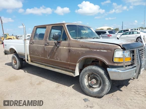 ✅ 1992 Ford F-350 • VIN: 2FTJW36G9NCA34589 • Lot: 42961200. Listed on IAAI with Not provided. Free auction sales archive from the USA and detailed vehicle history report at DreamBid. Image 1.