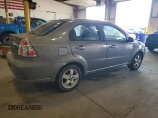 ✅ 2011 Chevrolet Aveo 2LT • VIN: KL1TG5DE4BB243384 • Lot: 80339125. Wystawiony na Copart z przebiegiem 89 675 mil. Bezpłatny archiwum sprzedaży aukcyjnych z USA i szczegółowy raport historii pojazdu na DreamBid. Zdjęcie 3.