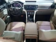 ✅ 2019 Volkswagen Atlas SEL • VIN: 1V2MR2CA4KC505482 • Lot: 70041315. Wystawiony na Copart z przebiegiem 90 482 mil. Bezpłatny archiwum sprzedaży aukcyjnych z USA i szczegółowy raport historii pojazdu na DreamBid. Zdjęcie 8.