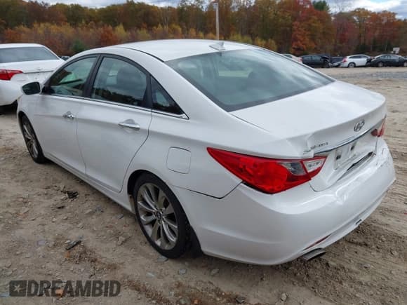 ✅ 2012 Hyundai Sonata SE • VIN: 5NPEC4AC0CH418725 • Lot: 43504908. Wystawiony na IAAI z przebiegiem 137 942 mil. Bezpłatny archiwum sprzedaży aukcyjnych z USA i szczegółowy raport historii pojazdu na DreamBid. Zdjęcie 3.