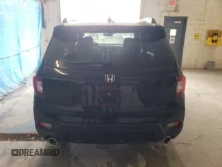 ✅ 2025 Honda Passport Black Edition • VIN: 5FNYF8H80SB002779 • Lot: 75640054. Wystawiony na Copart z przebiegiem 269 mil. Bezpłatny archiwum sprzedaży aukcyjnych z USA i szczegółowy raport historii pojazdu na DreamBid. Zdjęcie 6.