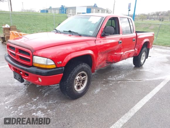 ✅ 2000 Dodge Dakota Sport • VIN: 1B7GG2ANXYS621732 • Lot: 41930673. Wystawiony na IAAI z przebiegiem 145 653 mil. Bezpłatny archiwum sprzedaży aukcyjnych z USA i szczegółowy raport historii pojazdu na DreamBid. Zdjęcie 2.