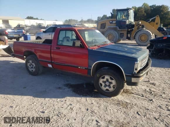 1993 Chevrolet S-10 EL X81 с VIN 1GCCT14Z1P8177204, выставлен на аукционе Copart как лот 75441374 с пробегом 201 763 миль миль и Списание • Salvage title. История ставок и продаж доступна на DreamBid. Изображение 4.