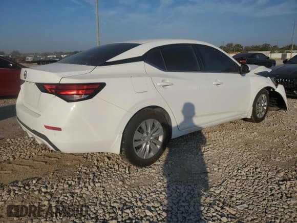 ✅ 2020 Nissan Sentra S • VIN: 3N1AB8BV0LY207880 • Lot: 89721415. Listed on Copart with 41,086 mi. Free auction sales archive from the USA and detailed vehicle history report at DreamBid. Image 3.