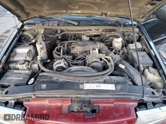 2001 Chevrolet S-10 LS ZR2 с VIN 1GCCT19W718161384, выставлен на аукционе Copart как лот 84834104 с пробегом 288 874 миль миль и Списание • Salvage title. История ставок и продаж доступна на DreamBid. Изображение 11.