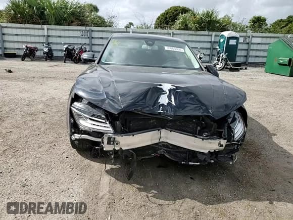 ✅ 2015 Audi A8 4.0T • VIN: WAUJ2AFD5FN013267 • Lot: 39065654. Listed on Copart with 64,541 mi. Free auction sales archive from the USA and detailed vehicle history report at DreamBid. Image 10.