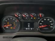 ✅ 2022 Chevrolet Silverado 2500HD • VIN: 1GB5YLE71NF335721 • Lot: 93628005. Wystawiony na Copart z przebiegiem 58 046 mil. Bezpłatny archiwum sprzedaży aukcyjnych z USA i szczegółowy raport historii pojazdu na DreamBid. Zdjęcie 9.