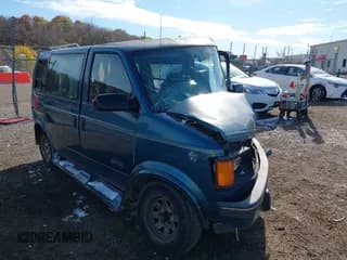 ✅ 1994 Chevrolet Astro • VIN: 1GBDM15Z0RB136203 • Лот: 43665146. Опубликован ранее на IAAI с пробегом 175 321 миль. Бесплатный доступ к архиву аукционных продаж из США и подробный отчёт об истории автомобиля на DreamBid. Изображение 1.
