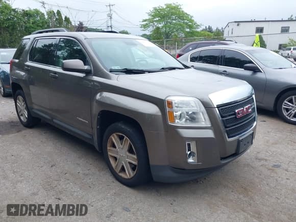 ✅ 2012 GMC Terrain SLE-2 • VIN: 2GKFLTE52C6245924 • Lot: 42458115. Listed on IAAI with 219,853 mi. Free auction sales archive from the USA and detailed vehicle history report at DreamBid. Image 1.