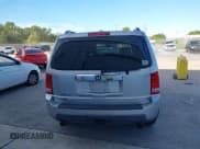 ✅ 2011 Honda Pilot EX • VIN: 5FNYF3H43BB039423 • Lot: 43142516. Listed on IAAI with 130,779 mi. Free auction sales archive from the USA and detailed vehicle history report at DreamBid. Image 17.