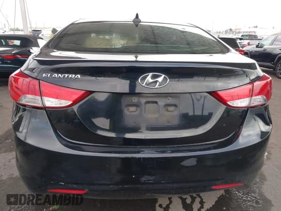 ✅ 2013 Hyundai Elantra GLS • VIN: KMHDH4AE6DU904876 • Lot: 41085148. Listed on IAAI with 179,826 mi. Free auction sales archive from the USA and detailed vehicle history report at DreamBid. Image 16.