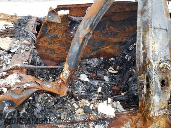 ✅ 2020 BMW 7 Series 740i • VIN: WBA7T2C04LCD79729 • Lot: 76251483. Listed on Copart with Not provided. Free auction sales archive from the USA and detailed vehicle history report at DreamBid. Image 7.