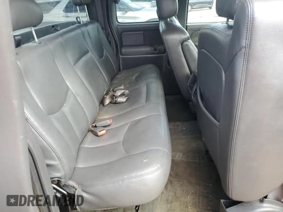 ✅ 2003 Chevrolet Silverado 1500 LT • VIN: 2GCEC19T431338820 • Lot: 83818785. Listed on Copart with 193,177 mi. Free auction sales archive from the USA and detailed vehicle history report at DreamBid. Image 10.