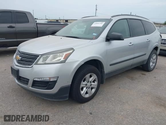 ✅ 2015 Chevrolet Traverse LS • VIN: 1GNKRFKD8FJ314894 • Lot: 42832707. Wystawiony na IAAI z przebiegiem 147 106 mil. Bezpłatny archiwum sprzedaży aukcyjnych z USA i szczegółowy raport historii pojazdu na DreamBid. Zdjęcie 2.