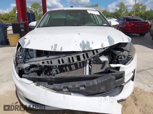 ✅ 2016 Kia Optima LX Turbo • VIN: 5XXGT4L14GG079649 • Lot: 43510554. Listed on IAAI with 157,300 mi. Free auction sales archive from the USA and detailed vehicle history report at DreamBid. Image 6.