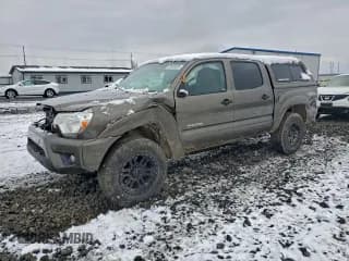 ✅ 2013 Toyota Tacoma • VIN: 3TMLU4ENXDM113292 • Lot: 93535505. Listed on Copart with 201,918 mi. Free auction sales archive from the USA and detailed vehicle history report at DreamBid. Image 1.