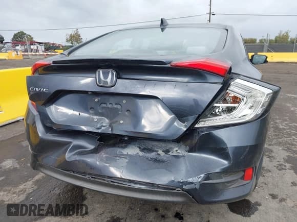 ✅ 2017 Honda Civic EX-T • VIN: 2HGFC1F31HH639991 • Lot: 43724277. Listed on IAAI with 69,611 mi. Free auction sales archive from the USA and detailed vehicle history report at DreamBid. Image 6.