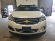 ✅ 2014 Chevrolet Traverse LTZ • VIN: 1GNKVJKD2EJ164472 • Lot: 71431805. Wystawiony na Copart z przebiegiem 166 387 mil. Bezpłatny archiwum sprzedaży aukcyjnych z USA i szczegółowy raport historii pojazdu na DreamBid. Zdjęcie 5.