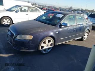 ✅ 2005 Audi S4 • VIN: WAUGL68E65A516869 • Lot: 41246411. Wystawiony na IAAI z przebiegiem 180 488 mil. Bezpłatny archiwum sprzedaży aukcyjnych z USA i szczegółowy raport historii pojazdu na DreamBid. Zdjęcie 2.