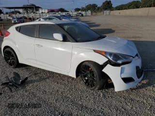 ✅ 2016 Hyundai Veloster • VIN: KMHTC6AD7GU286744 • Lot: 76090074. Wystawiony na Copart z przebiegiem 84 248 mil. Bezpłatny archiwum sprzedaży aukcyjnych z USA i szczegółowy raport historii pojazdu na DreamBid. Zdjęcie 4.