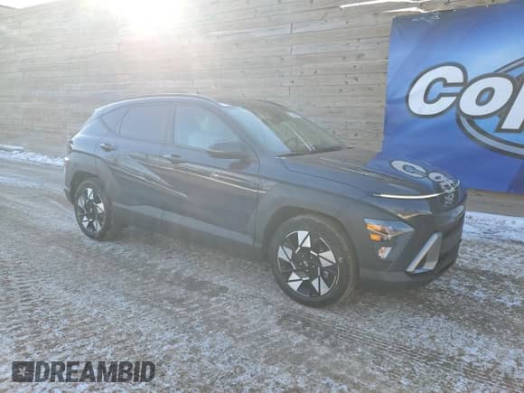 2024 Hyundai Kona SEL with VIN KM8HB3AB2RU117059, listed as a Copart auction lot 46423235 with 21,554 mi miles and Clean title. Bid and sale history available at DreamBid. Image 4.