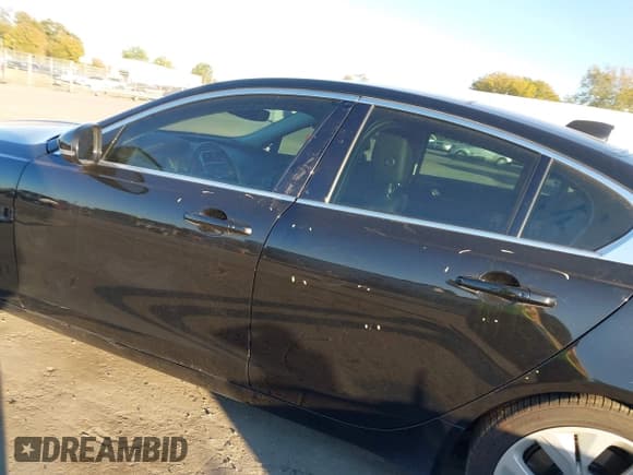 ✅ 2020 Jaguar XE S • VIN: SAJAJ4FX8LCP64390 • Лот: 43571463. Опубликован ранее на IAAI с пробегом 66 962 миль. Бесплатный доступ к архиву аукционных продаж из США и подробный отчёт об истории автомобиля на DreamBid. Изображение 15.