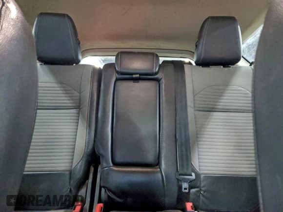 ✅ 2019 Ford Escape SE • VIN: 1FMCU9GD0KUA76761 • Лот: 95322625. Опубликован ранее на Copart с пробегом 115 084 миль. Бесплатный доступ к архиву аукционных продаж из США и подробный отчёт об истории автомобиля на DreamBid. Изображение 10.