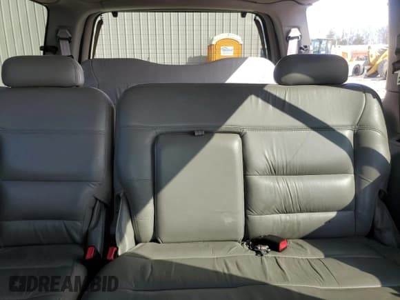 ✅ 1999 Lincoln Navigator • VIN: 5LMPU28L6XLJ05950 • Lot: 44080545. Wystawiony na Copart z przebiegiem 126 844 mil. Bezpłatny archiwum sprzedaży aukcyjnych z USA i szczegółowy raport historii pojazdu na DreamBid. Zdjęcie 10.