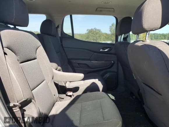 ✅ 2022 GMC Acadia SLE • VIN: 1GKKNKL49NZ144318 • Lot: 84913955. Listed on Copart with 53,668 mi. Free auction sales archive from the USA and detailed vehicle history report at DreamBid. Image 11.