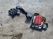 ✅ 2014 Dodge Challenger SXT • VIN: 2C3CDYAG6EH311502 • Lot: 72780224. Wystawiony na Copart z przebiegiem 91 551 mil. Bezpłatny archiwum sprzedaży aukcyjnych z USA i szczegółowy raport historii pojazdu na DreamBid. Zdjęcie 12.