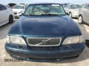 ✅ 1998 Volvo S70 • VIN: YV1LS5675W3511553 • Lot: 75102454. Wystawiony na Copart z przebiegiem Nie podano. Bezpłatny archiwum sprzedaży aukcyjnych z USA i szczegółowy raport historii pojazdu na DreamBid. Zdjęcie 5.