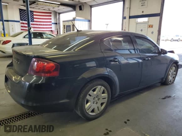 ✅ 2014 Dodge Avenger SE • VIN: 1C3CDZAB7EN112797 • Лот: 51329475. Опубликован ранее на Copart с пробегом 131 013 миль. Бесплатный доступ к архиву аукционных продаж из США и подробный отчёт об истории автомобиля на DreamBid. Изображение 3.