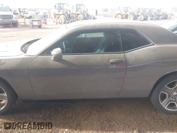 ✅ 2012 Dodge Challenger R/T Classic • VIN: 2C3CDYBT6CH155504 • Lot: 41204595. Wystawiony na IAAI z przebiegiem 160 071 mil. Bezpłatny archiwum sprzedaży aukcyjnych z USA i szczegółowy raport historii pojazdu na DreamBid. Zdjęcie 14.