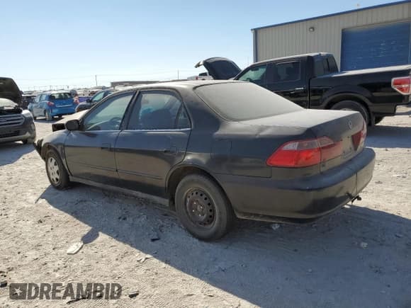 ✅ 1998 Honda Accord DX • VIN: 1HGCF8546WA058804 • Lot: 78088934. Wystawiony na Copart z przebiegiem Nie podano. Bezpłatny archiwum sprzedaży aukcyjnych z USA i szczegółowy raport historii pojazdu na DreamBid. Zdjęcie 2.