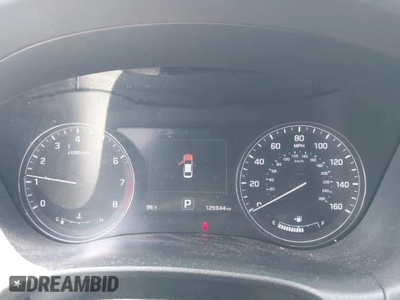 ✅ 2017 Genesis G80 3.8L • VIN: KMHGN4JE8HU168521 • Lot: 42748060. Wystawiony na IAAI z przebiegiem 125 944 mil. Bezpłatny archiwum sprzedaży aukcyjnych z USA i szczegółowy raport historii pojazdu na DreamBid. Zdjęcie 7.