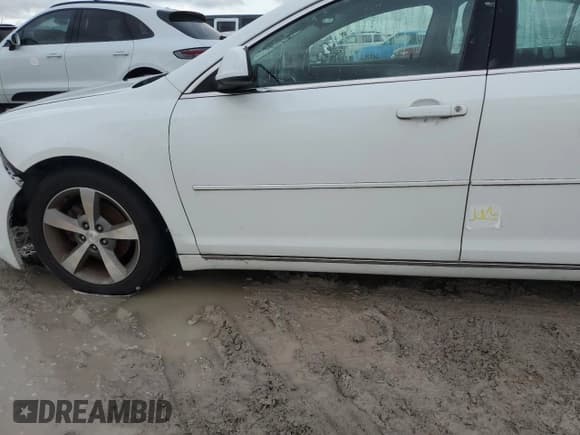 ✅ 2011 Chevrolet Malibu 1LT • VIN: 1G1ZC5E1XBF213995 • Lot: 74954234. Listed on Copart with Not provided. Free auction sales archive from the USA and detailed vehicle history report at DreamBid. Image 12.