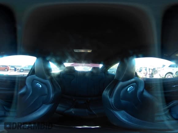 ✅ 2015 BMW M4 • VIN: WBS3R9C59FK330501 • Лот: 43572436. Опубликован ранее на IAAI с пробегом 121 367 миль. Бесплатный доступ к архиву аукционных продаж из США и подробный отчёт об истории автомобиля на DreamBid. Изображение 20.