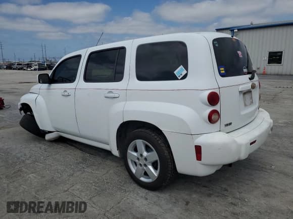 ✅ 2011 Chevrolet HHR 1LT • VIN: 3GNBABFW4BS630832 • Lot: 51265245. Listed on Copart with 101,596 mi. Free auction sales archive from the USA and detailed vehicle history report at DreamBid. Image 2.