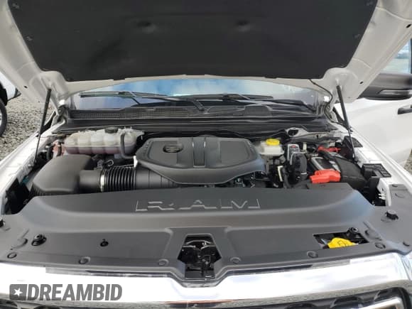 ✅ 2025 Ram 1500 Big Horn • VIN: 1C6SRFFP0SN562192 • Lot: 91766745. Wystawiony na Copart z przebiegiem 25 705 mil. Bezpłatny archiwum sprzedaży aukcyjnych z USA i szczegółowy raport historii pojazdu na DreamBid. Zdjęcie 11.