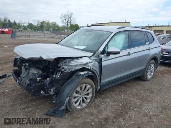 ✅ 2020 Volkswagen Tiguan S • VIN: 3VV1B7AX5LM111990 • Lot: 42206779. Listed on IAAI with 73,616 mi. Free auction sales archive from the USA and detailed vehicle history report at DreamBid. Image 18.