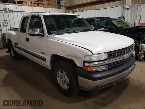 ✅ 2001 Chevrolet Silverado 1500 LS • VIN: 2GCEK19T311202257 • Lot: 86333645. Listed on Copart with 202,603 mi. Free auction sales archive from the USA and detailed vehicle history report at DreamBid. Image 4.
