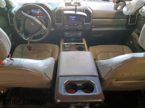 ✅ 2020 Ford Expedition Max Limited • VIN: 1FMJK1KT1LEA80598 • Lot: 71022505. Wystawiony na Copart z przebiegiem 81 576 mil. Bezpłatny archiwum sprzedaży aukcyjnych z USA i szczegółowy raport historii pojazdu na DreamBid. Zdjęcie 8.