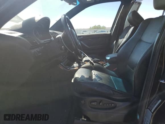 ✅ 2006 BMW X5 4.4i • VIN: 5UXFB53576LV24809 • Lot: 71479414. Listed on Copart with 107,792 mi. Free auction sales archive from the USA and detailed vehicle history report at DreamBid. Image 7.