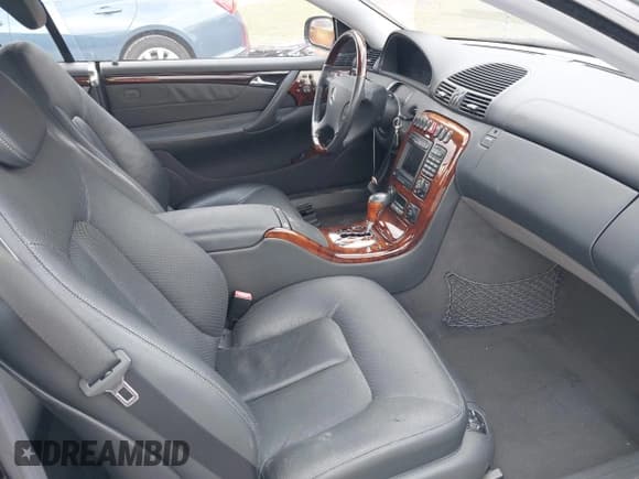 ✅ 2002 Mercedes-Benz CL 500/600 • VIN: WDBPJ75J62A022599 • Lot: 42095351. Listed on IAAI with 114,684 mi. Free auction sales archive from the USA and detailed vehicle history report at DreamBid. Image 5.