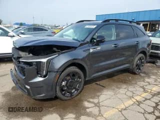✅ 2025 Kia Sorento X-Line SX Prestige • VIN: 5XYRKDJF8SG310583 • Лот: 61469615. Опубликован ранее на Copart с пробегом 10 656 миль. Бесплатный доступ к архиву аукционных продаж из США и подробный отчёт об истории автомобиля на DreamBid. Изображение 1.